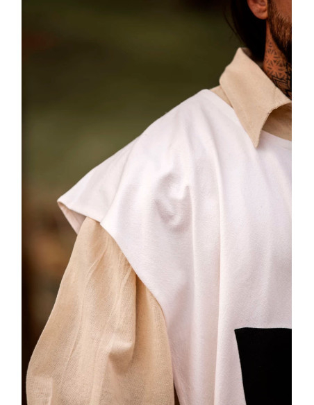 Túnica dos Cavaleiros Templários,...