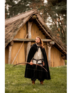Capa medieval longa modelo Hervir, preta 131 cm.