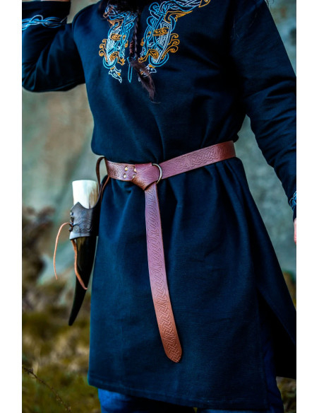 Cinto de couro com estampa celta, cor...