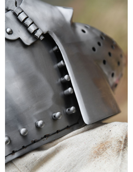 Bacia do castelo medieval de...