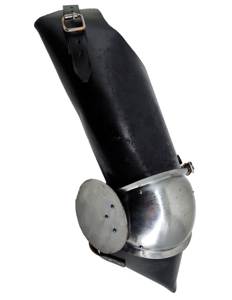 Pernas medievais em couro e aço -...