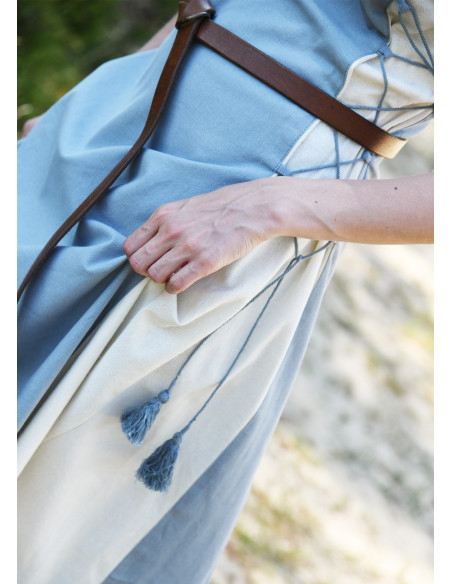 Vestido medieval sem mangas modelo...