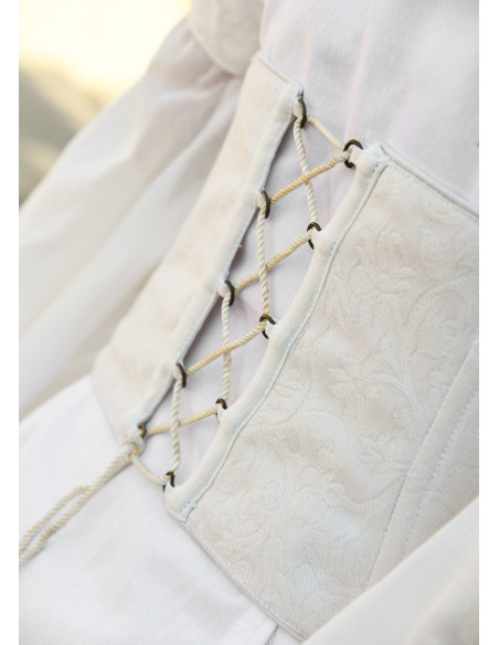 Vestido de noiva medieval com...