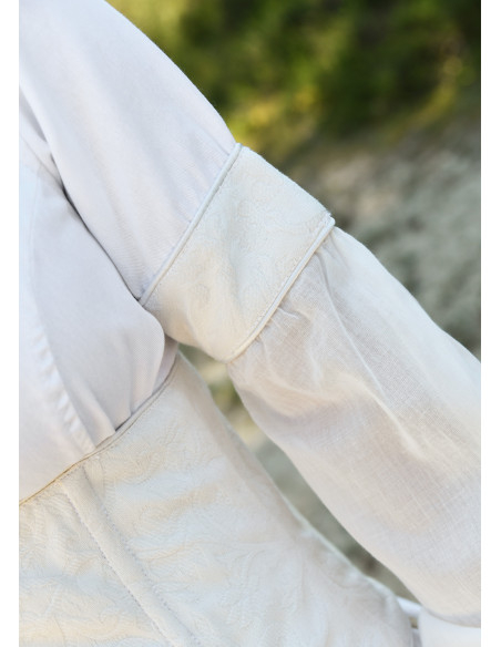 Vestido de noiva medieval com...