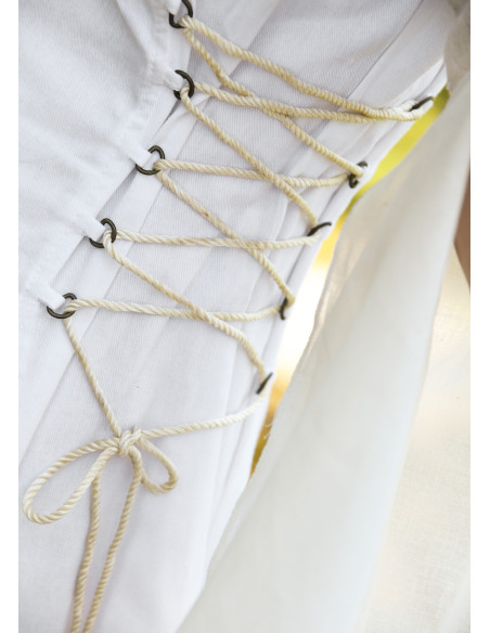 Vestido de noiva medieval com...