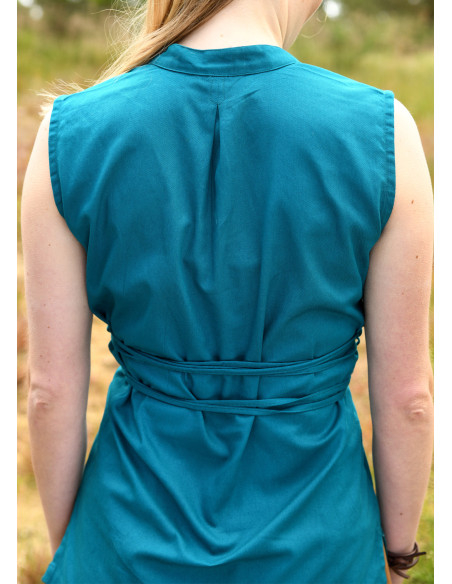 Blusa medieval modelo Levke em...