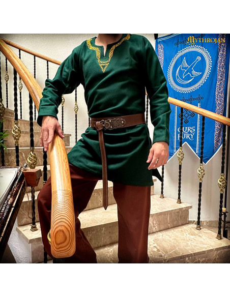 Cinto de guerreiro viking medieval em...