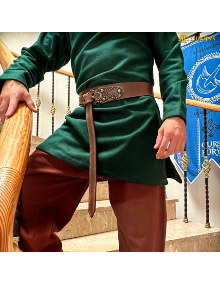 Cinto de guerreiro viking medieval em...