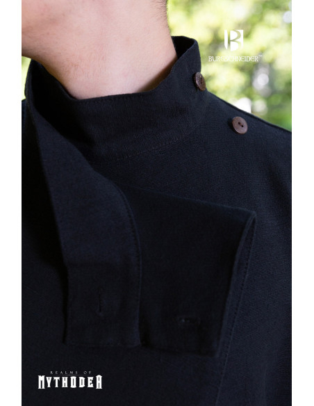 Túnica da Dinastia Negra