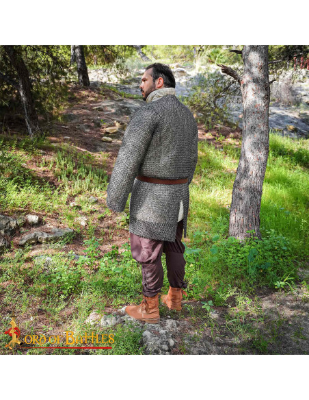 Anéis de cota de malha em aço macio...