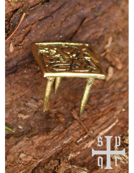 Encaixe de cinto medieval de latão...