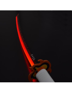 Katana Rengoku Kyojuro de Kimetsu No Yaiba, lâmina com LED 2