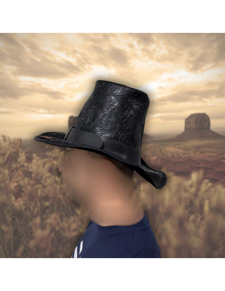 Chapéu de copa alta em couro preto