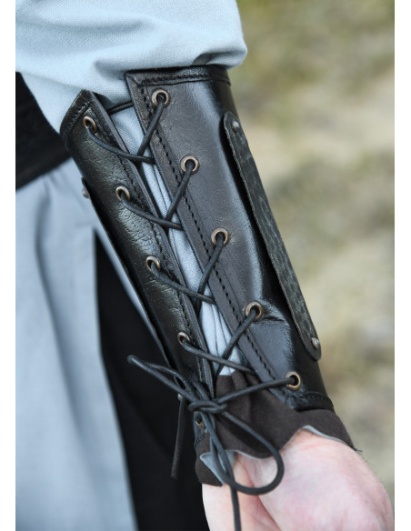 Brazalete medieval de couro modelo...