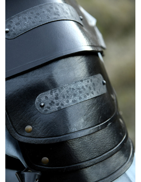 Ombreira medieval de couro modelo...