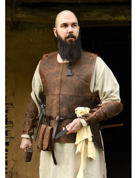 Peto medieval de couro modelo Sindri,...