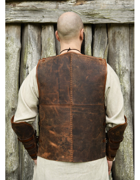 Peto medieval de couro modelo Sindri,...