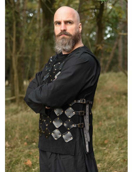 Peto medieval de couro modelo Vares,...
