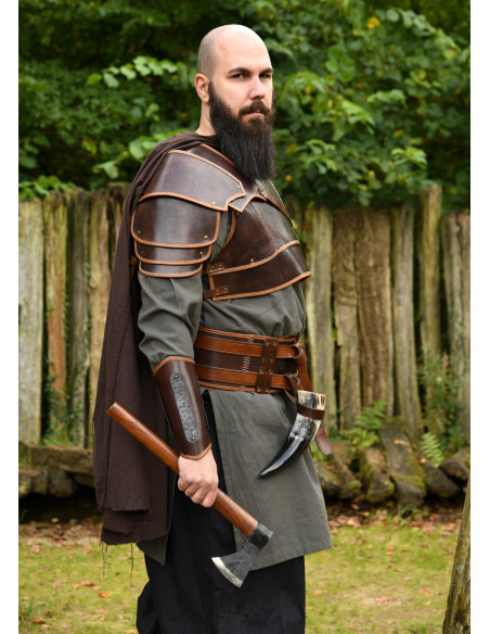 Peto medieval de couro modelo Arnulf,...