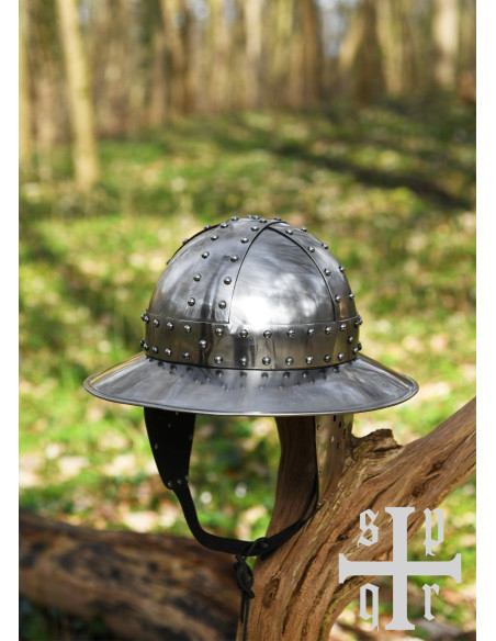Capacete medieval Kettle século XIV...