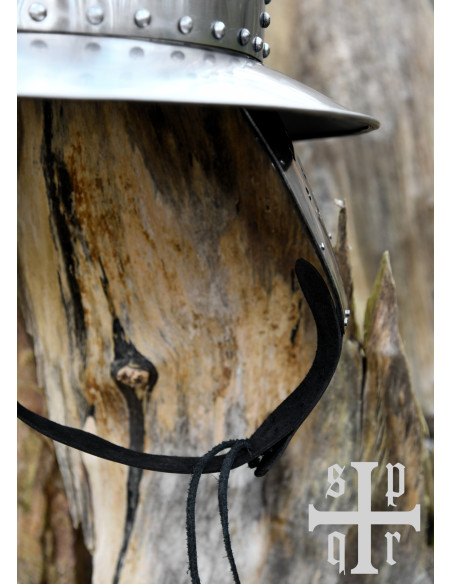 Capacete medieval Kettle século XIV...