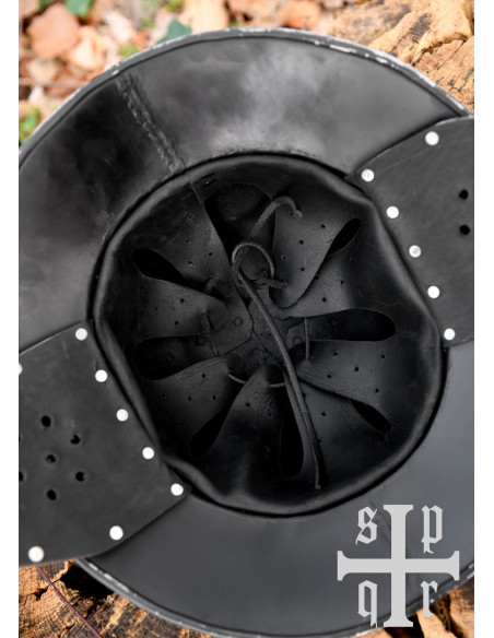 Capacete medieval Kettle século XIV...