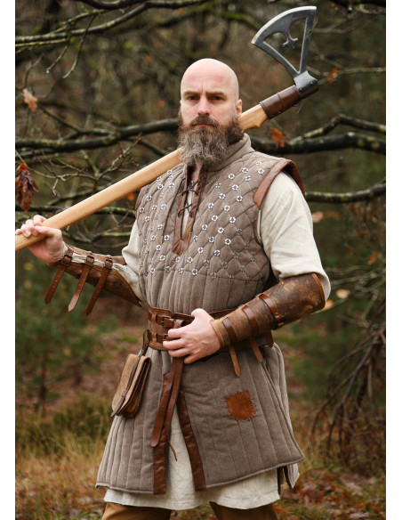 Gambesão medieval sem mangas...