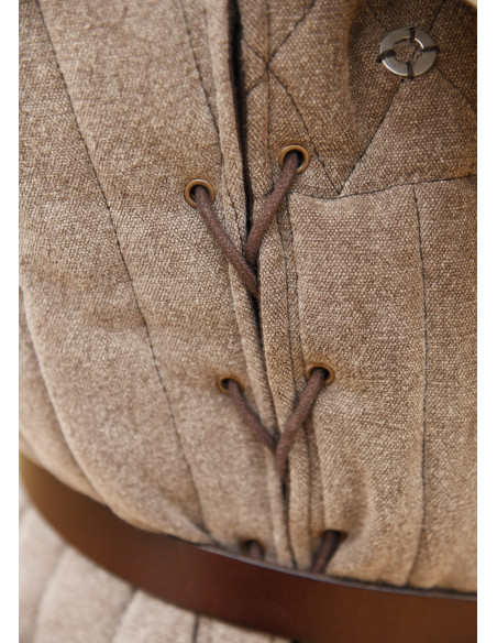 Gambesão medieval sem mangas...