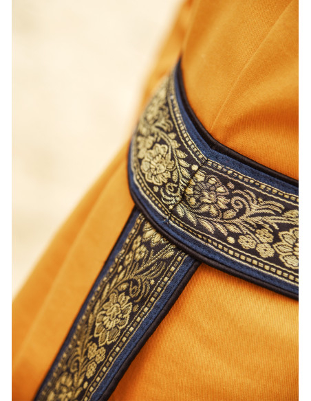 Cinturão medieval decorado em Y, cor...