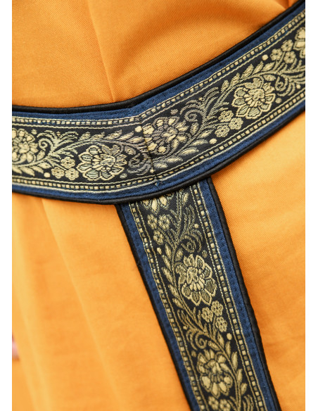 Cinturão medieval decorado em Y, cor...