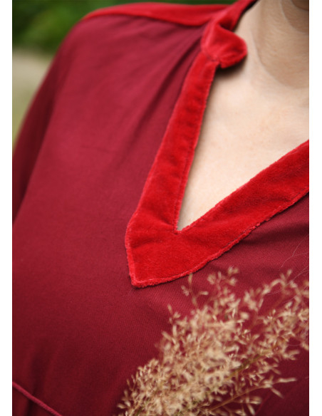 Vestido medieval longo modelo Meira,...