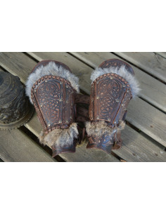 Brazaletes Vikingos Baldur com pele de coelho 2