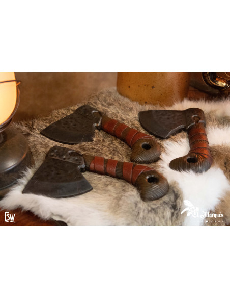 Machado arremessável Savage para LARP