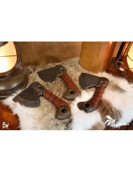 Machado arremessável Savage para LARP