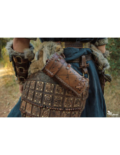 Portalatas medieval envelhecido