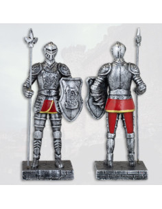 Figura de resina guerreiro medieval com lança (8,5 cm.)