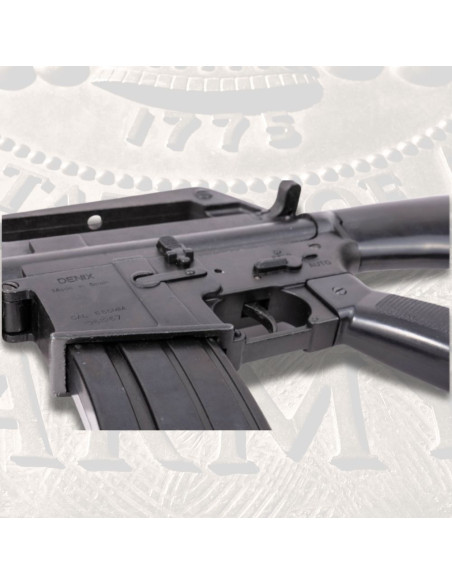 Fuzil de assalto M16A1 com carregador...