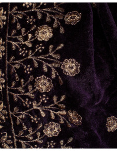 Lenço medieval decorado modelo Jasmin, cor violeta 2