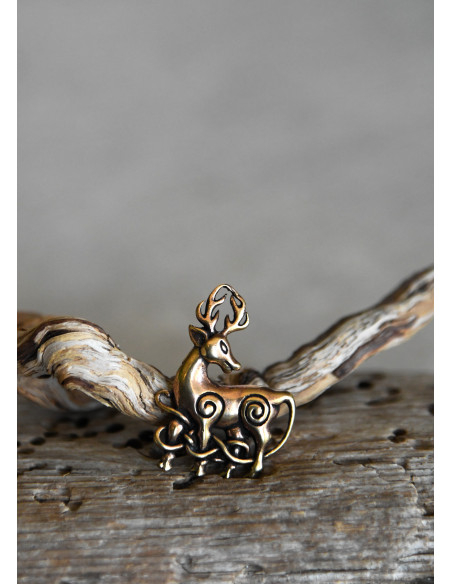 Colar Celta Cervo em bronze