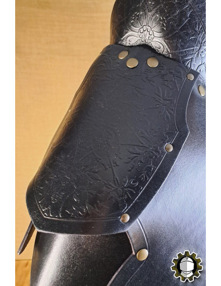 Hombreras medievais de couro modelo...