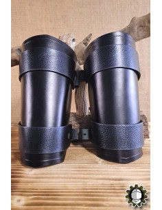 Brazaletes medievais de couro modelo Ragnall, cor preta