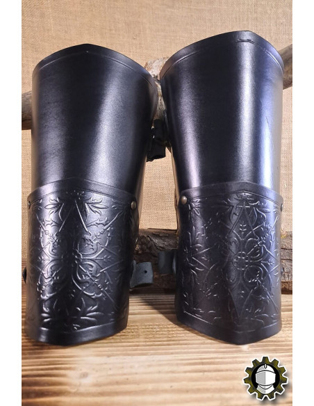 Brazaletes medievais de couro modelo...