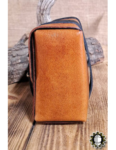 Bolso medieval de couro modelo Altair, cor marrom 2