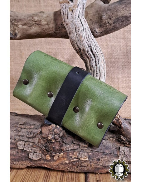 Bolsa medieval em couro verde para 3...