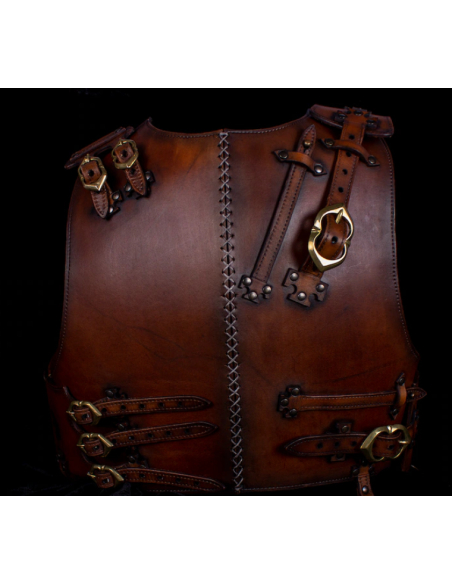 Peto em couro modelo Explorer, sem...