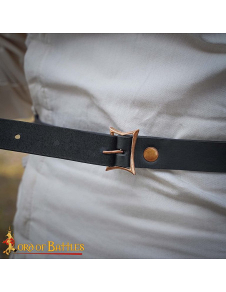 Fivela de cinto medieval de bronze...