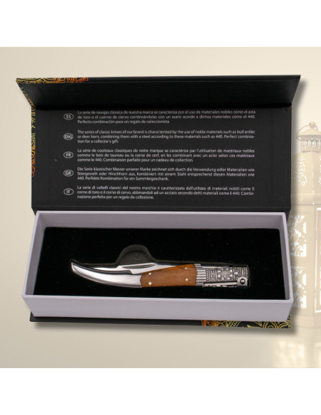 Navalha de Carraca série Âmbar, cabo...