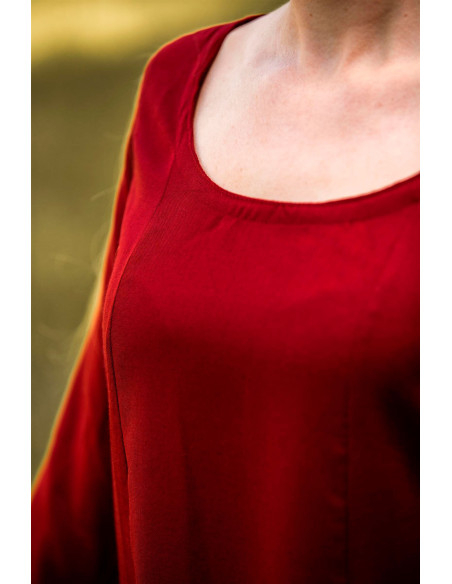 Túnica vermelha longa medieval...