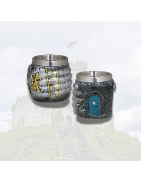 Copo medieval para shot mão de Guerreiro