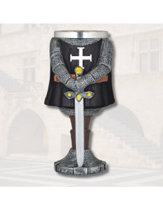 Copa medieval em resina design Cavaleiro Templário